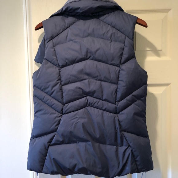 New Under Armour vest - Picture 2 of 5